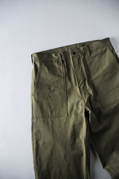 Pantalon fatigue denim vert tilleul